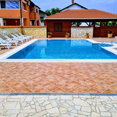 Villa Bonaca Umag Exterior photo